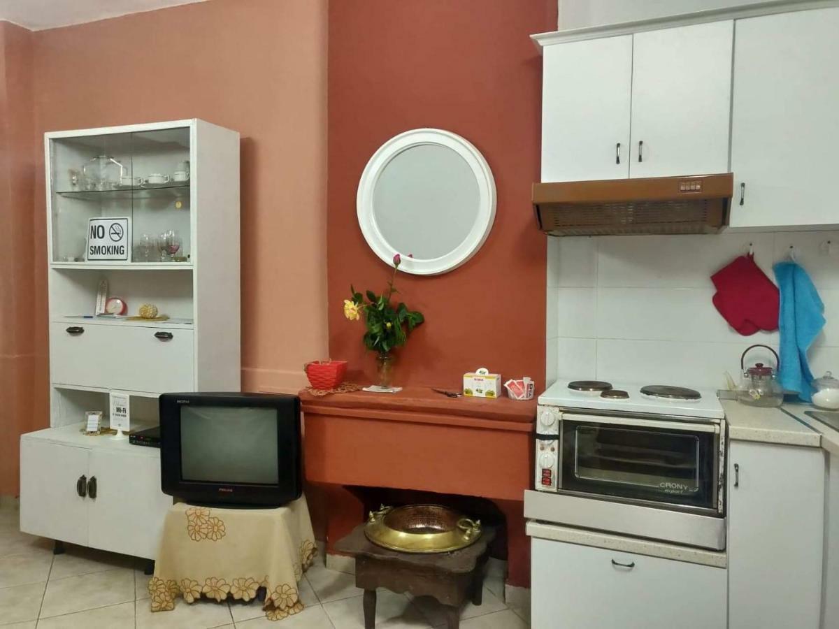 Private Apartment Elbasan Historic Center Buitenkant foto
